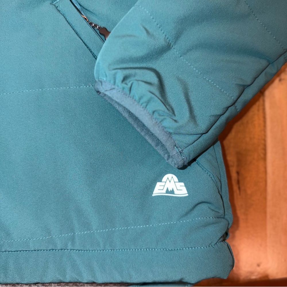 Eastern Mountain Sports Insulated Vortex Jacket - Picture 3 of 9